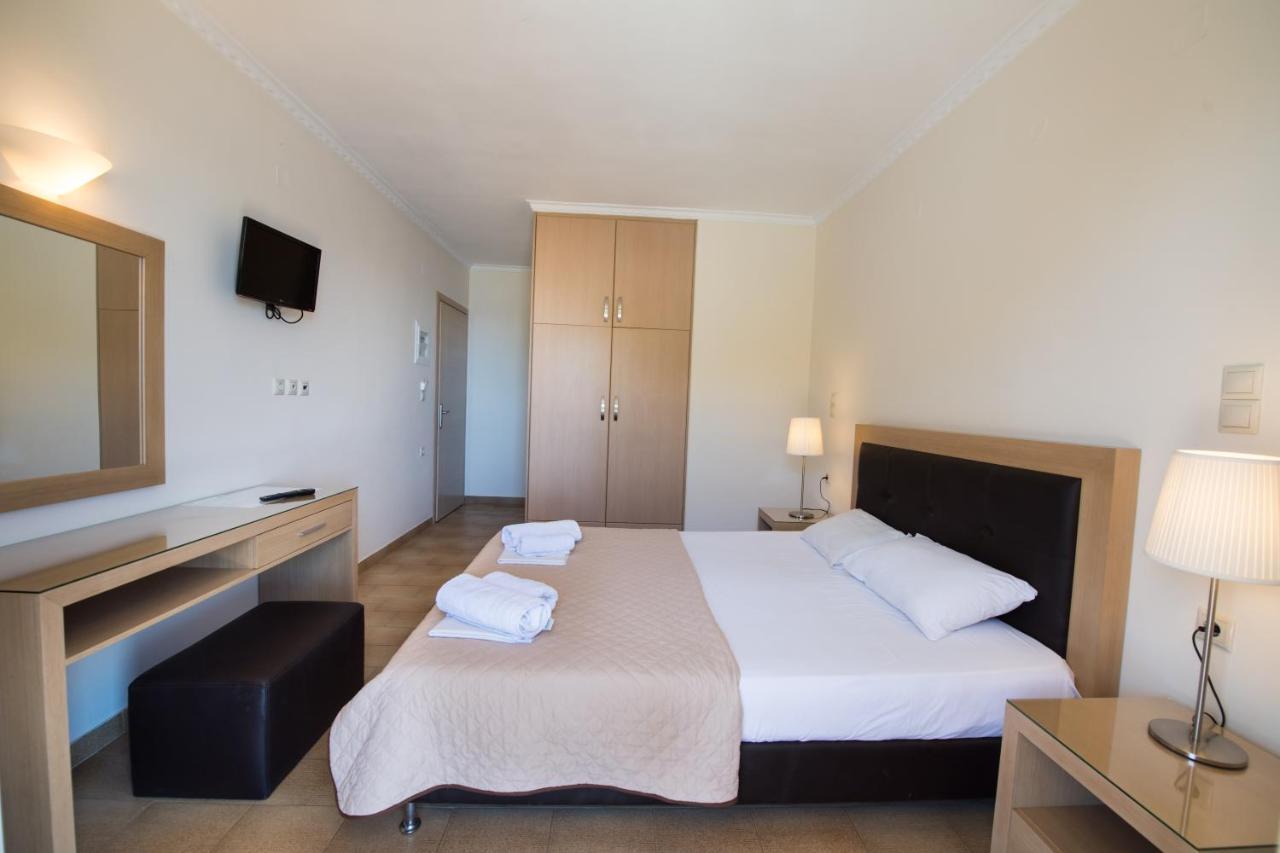 Marina Pansion Hotel Nydri  Ngoại thất bức ảnh